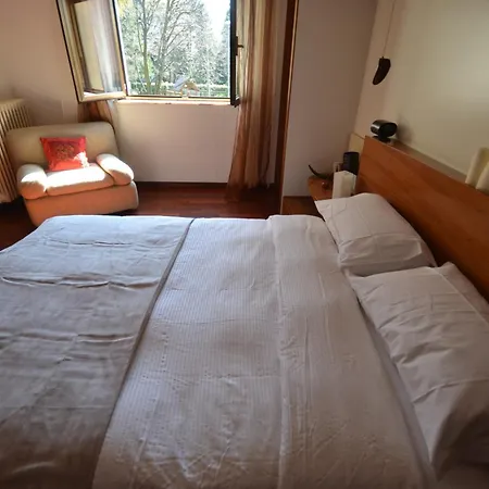 Ferienhaus Samsara Casa Indipendente, Con Giardino Privato E Box
