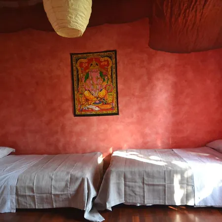 Samsara Casa Indipendente, Con Giardino Privato E Box Holiday home